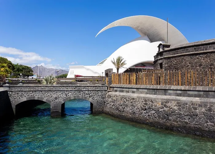 Home2book Executive & Design Torres *